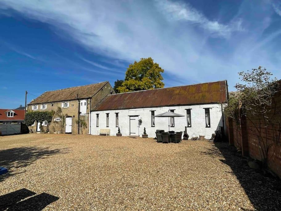 The Old Hay Barn - Games Room, Gym, Sleeps 8 Godmanchester Dış mekan fotoğraf